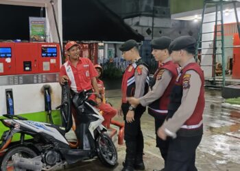 Cegah SPBU Nakal, Polres Sibolga Cek SPBU Di Sibolga Jelang Mudik Lebaran 2024