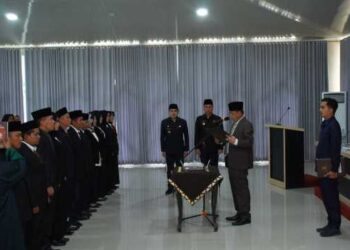 Wakil Bupati Kabupaten Way Kanan Drs. H. Ali Rahman M.T