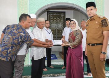 Wali Kota dr Susanti dan Perumda Tirta Uli Kembali Gelar Ramadhan Berbagi di Masjid dan  Panti Asuhan