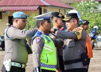Polres Tapteng Apel Gelar Pasukan Ops Ketupat Toba 2024 Pengamanan Idul Fitri 1445 H