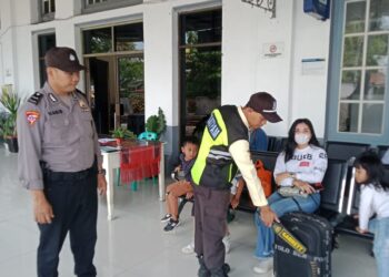Jelang Hari Raya Idul Fitri 1445 H, Polres Siantar Pastikan Stasiun Kereta Api Aman