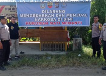 Bersama Lawan Narkoba, Polres Tapteng Pasang Spanduk Himbauan