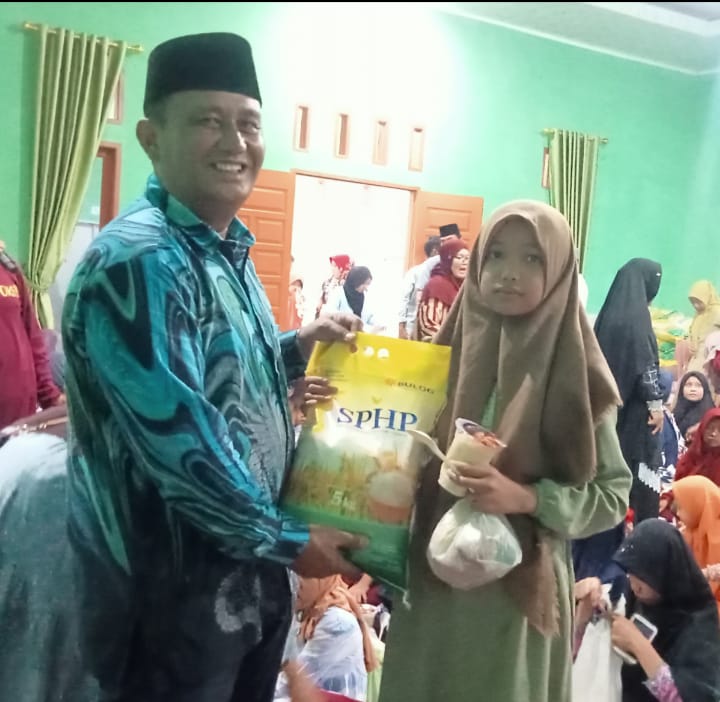 Peduli Yatim dan Fakir Miskin, Wahyu Daniel Sagala Gelar Buka Puasa Bersama Di Musholla An-Nuur Lae Meang Peduli Yatim dan Fakir Miskin, Wahyu Daniel Sagala Gelar Buka Puasa Bersama Di Musholla An-Nuur Lae Meang