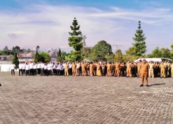 Pasca Cuti Bersama Idul Fitri, ASN Pemkab Simalungun Melaksanakan Apel Gabungan