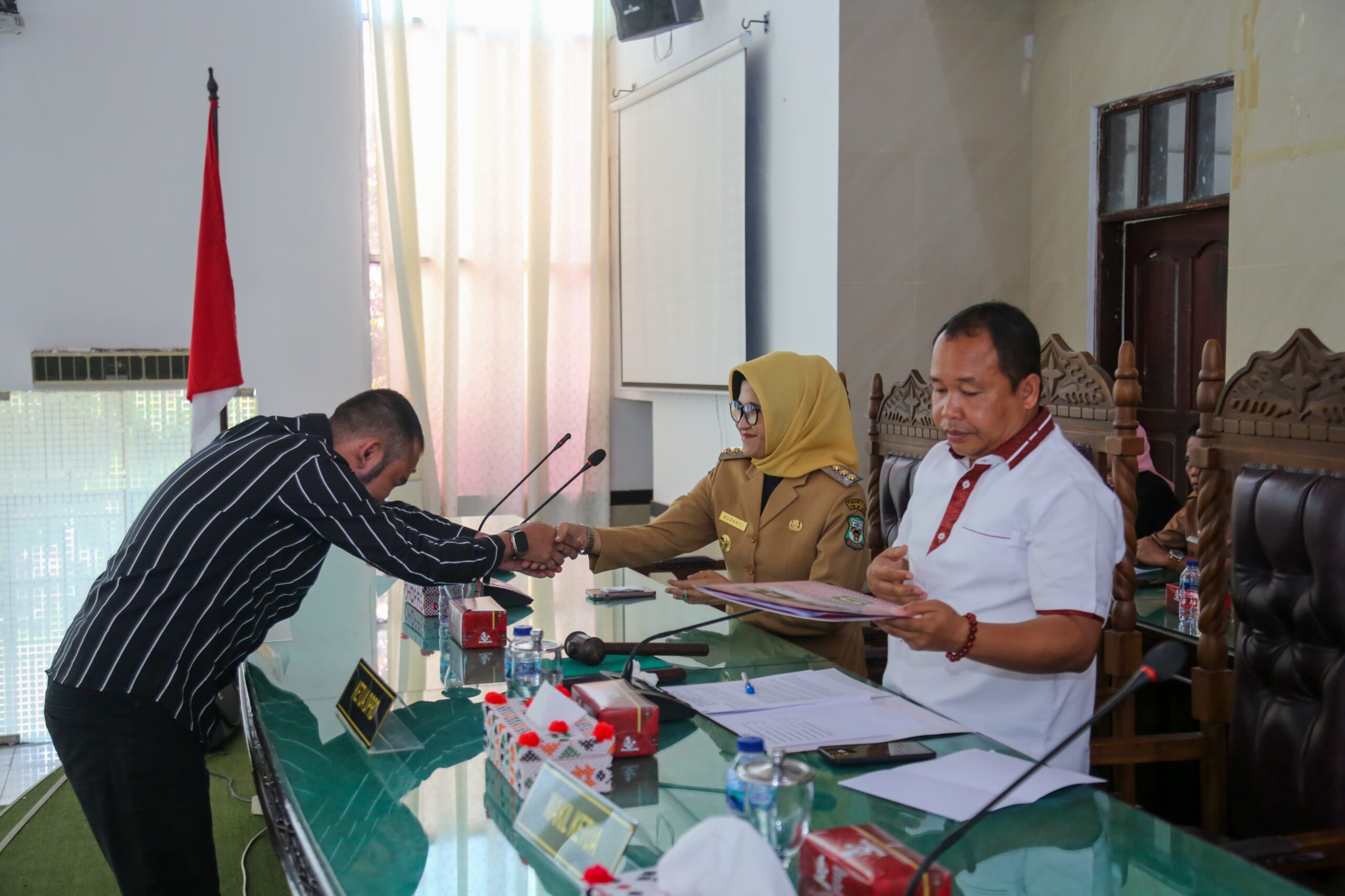  dr Susanti Hadiri Penyampaian Pemandangan Umum Fraksi DPRD atas LKPj Wali Kota Pematangsiantar TA 2023 