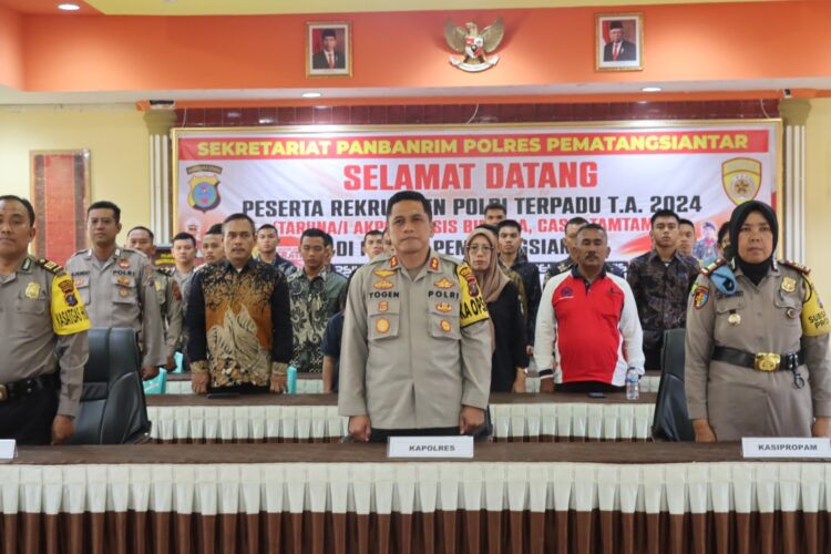Penerimaan Seleksi Terpadu Polri Tahun 2024, Kapolres Pematangsiantar Pimpin Pengambilan Sumpah dan Penandatanganan Fakta Integritas