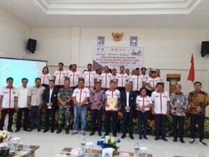Ketua Umum KONI Sumut Lantik dan Kukuhkan Pengurus KONI Toba 