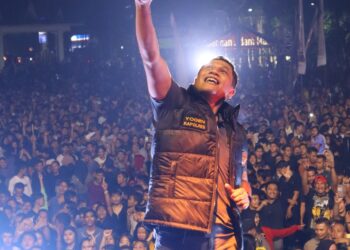 Puncak HUT ke-153 Pematangsiantar, Kapolres dan Forkopimda Bernyanyi Bersama Bagindas