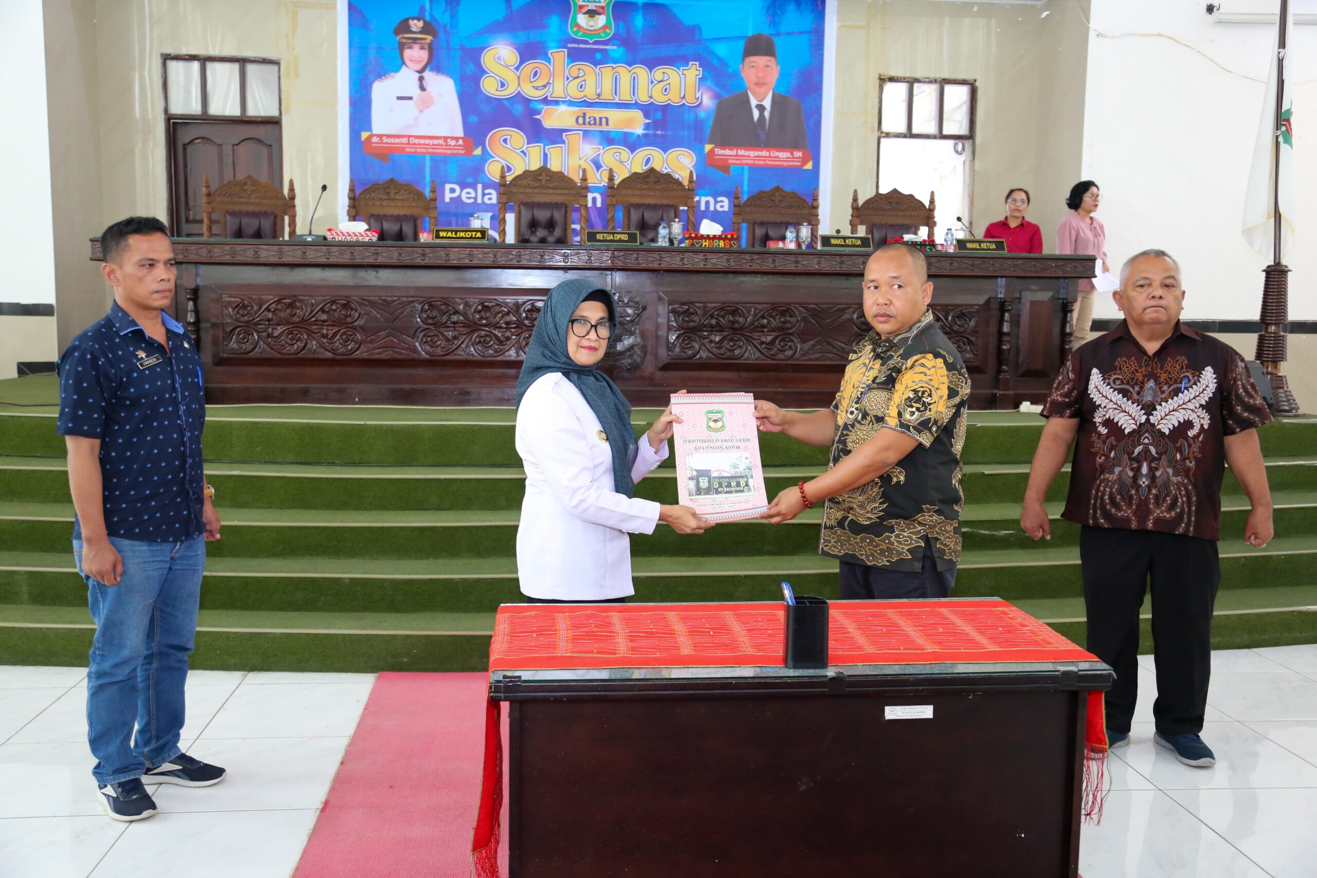 Wali Kota Hadiri Penutupan Rapat Paripurna I DPRD Kota Pematangsiantar Tahun 2024 tentang Pembahasan LKPj TA 2023