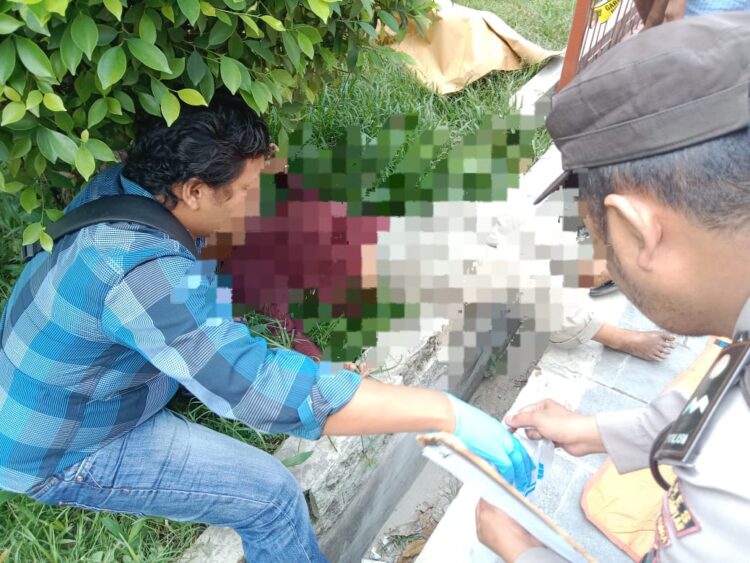 Kompleks Taman Bunga Geger, Anton Saragih Ditemukan Meninggal Depan Perpustakaan