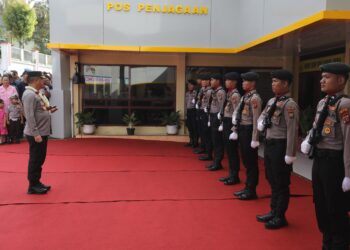 Kunker ke Polres Taput, Kapolda Sumut Harap Polisi Jadi Pelopor Kebaikan