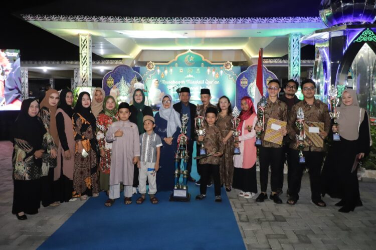  MTQN ke-56 Tingkat Kota Pematangsiantar, Kecamatan Sianțar Timur Berhasil Pertahankan Gelar Juara Umum