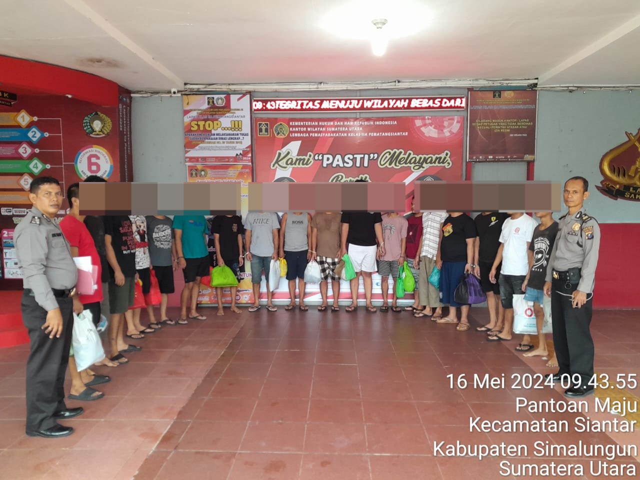 RTP Over Kapasitas, 18 Tahanan Polres Pematangsiantar Dititipkan di Lapas Kelas llA Pematangsiantar RTP Over Kapasitas, 18 Tahanan Polres Pematangsiantar Dititipkan di Lapas Kelas llA Pematangsiantar