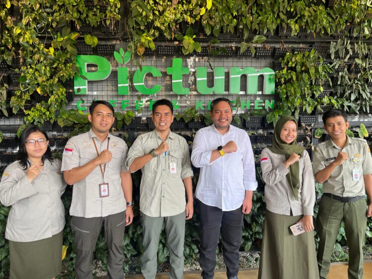 Bupati Franc Bernhard Tumanggor Hadiri Rapat Pra Kick Off Meeting HDDAP