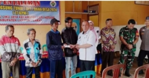 Pemerintah Pekon Kubu Liku Kecamatan Batu Ketulis Bagikan BLT DD Kepada 17 KPM Pemerintah Pekon Kubu Liku Kecamatan Batu Ketulis Bagikan BLT DD Kepada 17 KPM