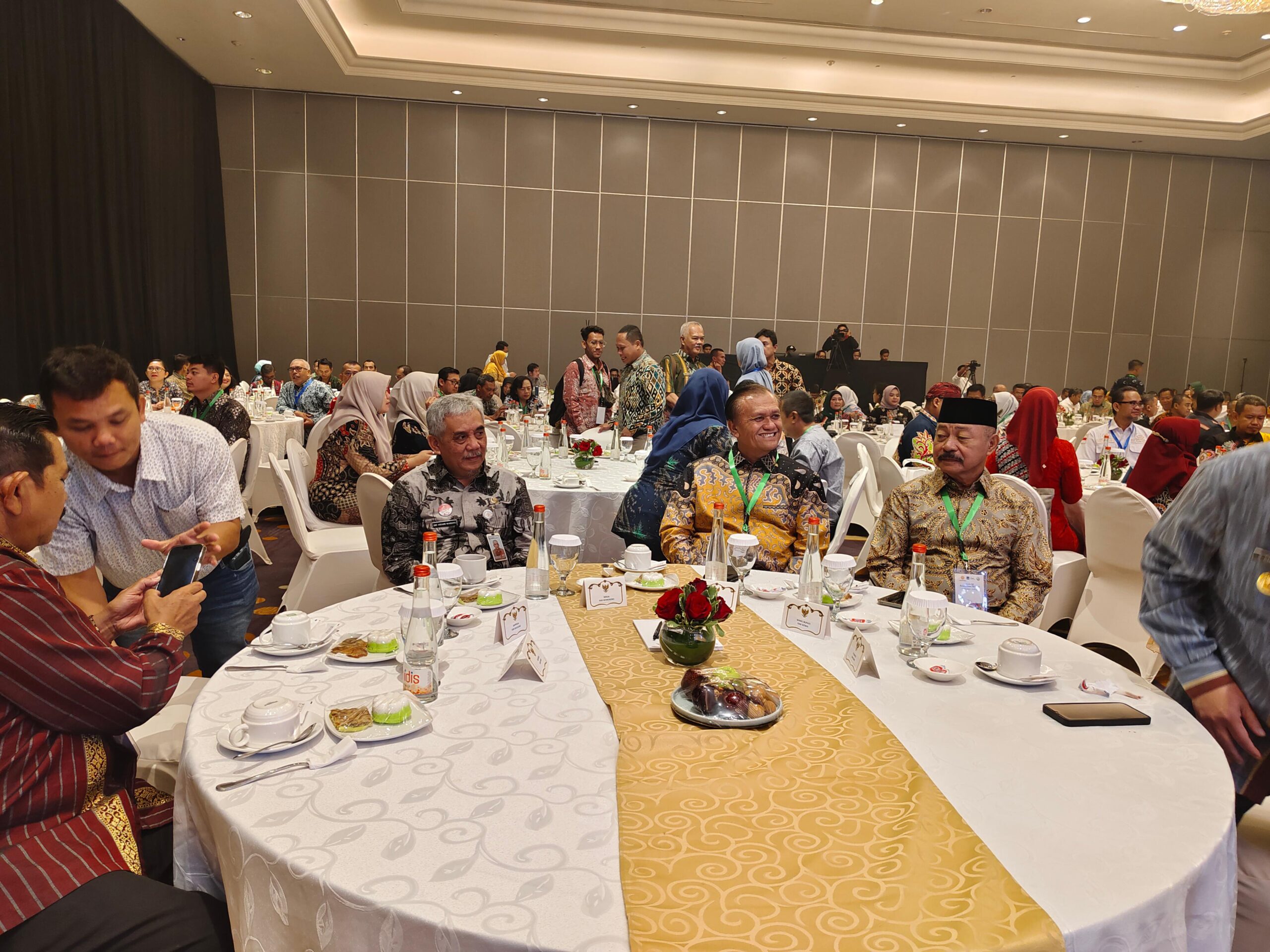 Wakil Bupati Pakpak Bharat Hadiri Kick Off Program HDDAP di Surabaya 