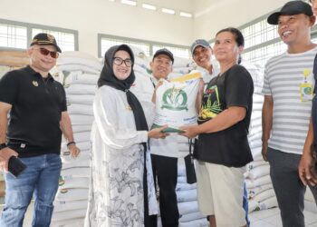 Wali Kota Monitoring ke Kantor Pos Cabang Siantar Martoba,16.405 Warga Kota Pematangsiantar Terima Bantuan CBP