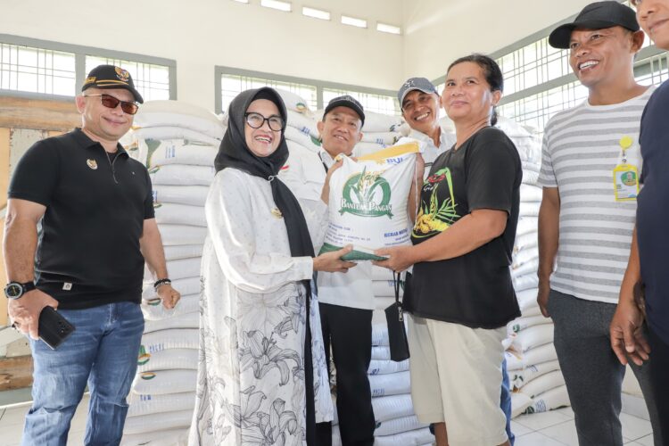 Wali Kota Monitoring ke Kantor Pos Cabang Siantar Martoba,16.405 Warga Kota Pematangsiantar Terima Bantuan CBP