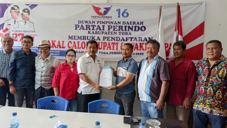 Bacabup Thurman Hutapea Mendaftar ke Partai Perindo, Ketua Tim Bacalon: "Kita Ingin Perubahan di Kabupaten Toba"