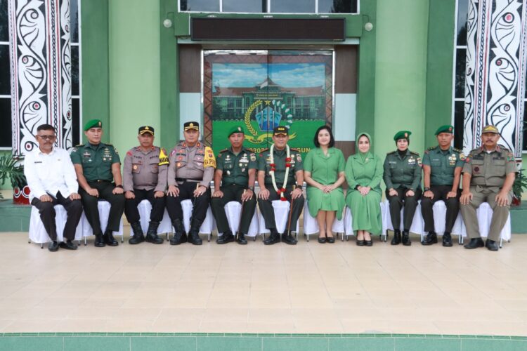 Wakapolres Pematangsiantar Hadiri Kunjungan Kerja Danrem 022/Pantai Timur di Kodim 0207/SML