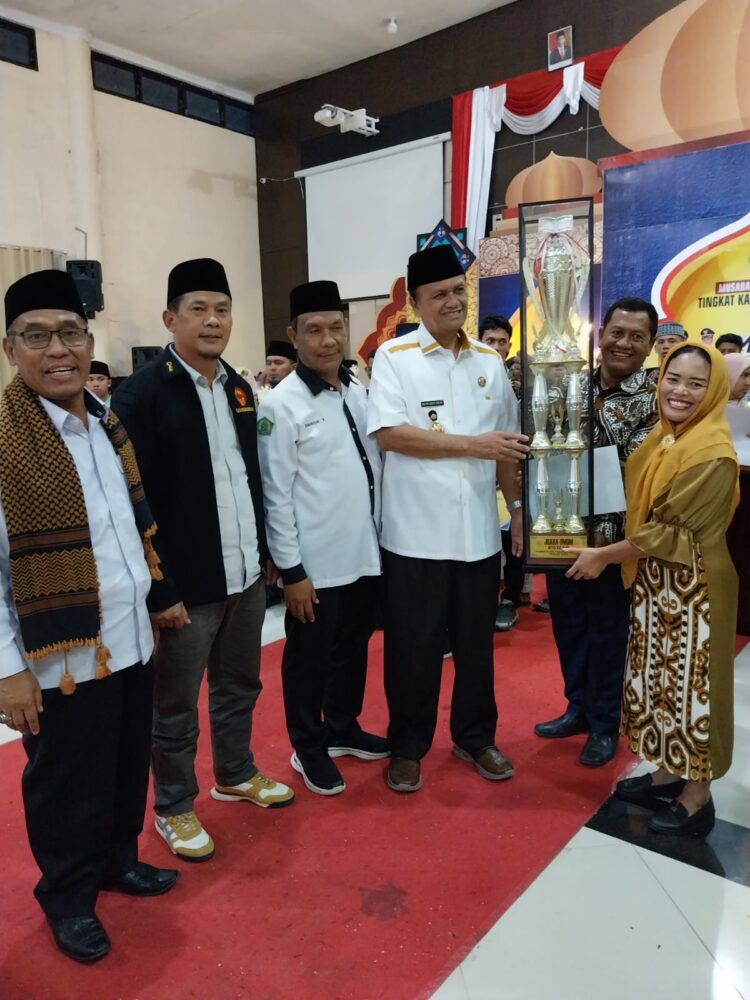 Kecamatan Salak Juara Umum MTQ Ke-21 Tingkat Kabupaten Pakpak Bharat