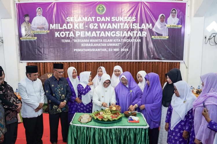 Wali Kota Milad ke-62 Wanita Islam (WI) Tahun 2024 Kota Pematangsiantar di Kampus STIKOM Tunas Bangsa