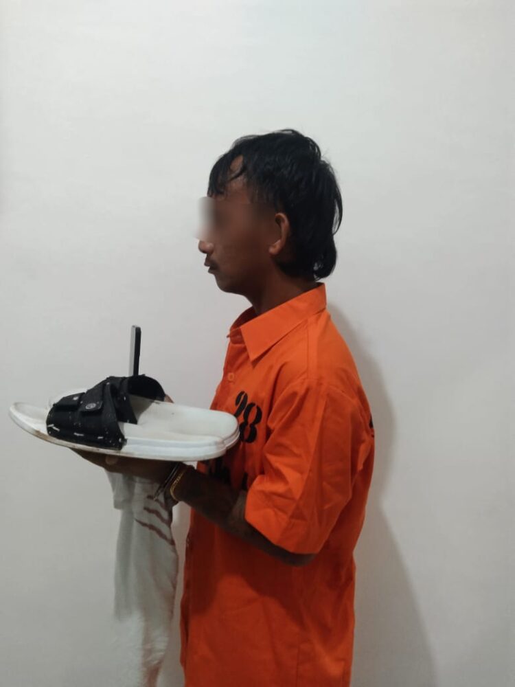 Polsek Sibolga Sambas Polres Sibolga Tangkap Pelaku Pencurian HP