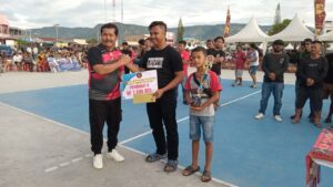 Inisiator Turnamen Voli, Thurman Hutapea: Momen Ini Upaya Melahirkan Atlet Unggul di Toba Inisiator Turnamen Voli, Thurman Hutapea: Momen Ini Upaya Melahirkan Atlet Unggul di Toba