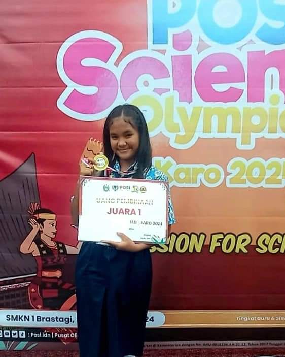 Bupati Pakpak Bharat Apresiasi Prestasi Indriyani Manik Juara Science Olympiade Dinas Pendidikan Karo