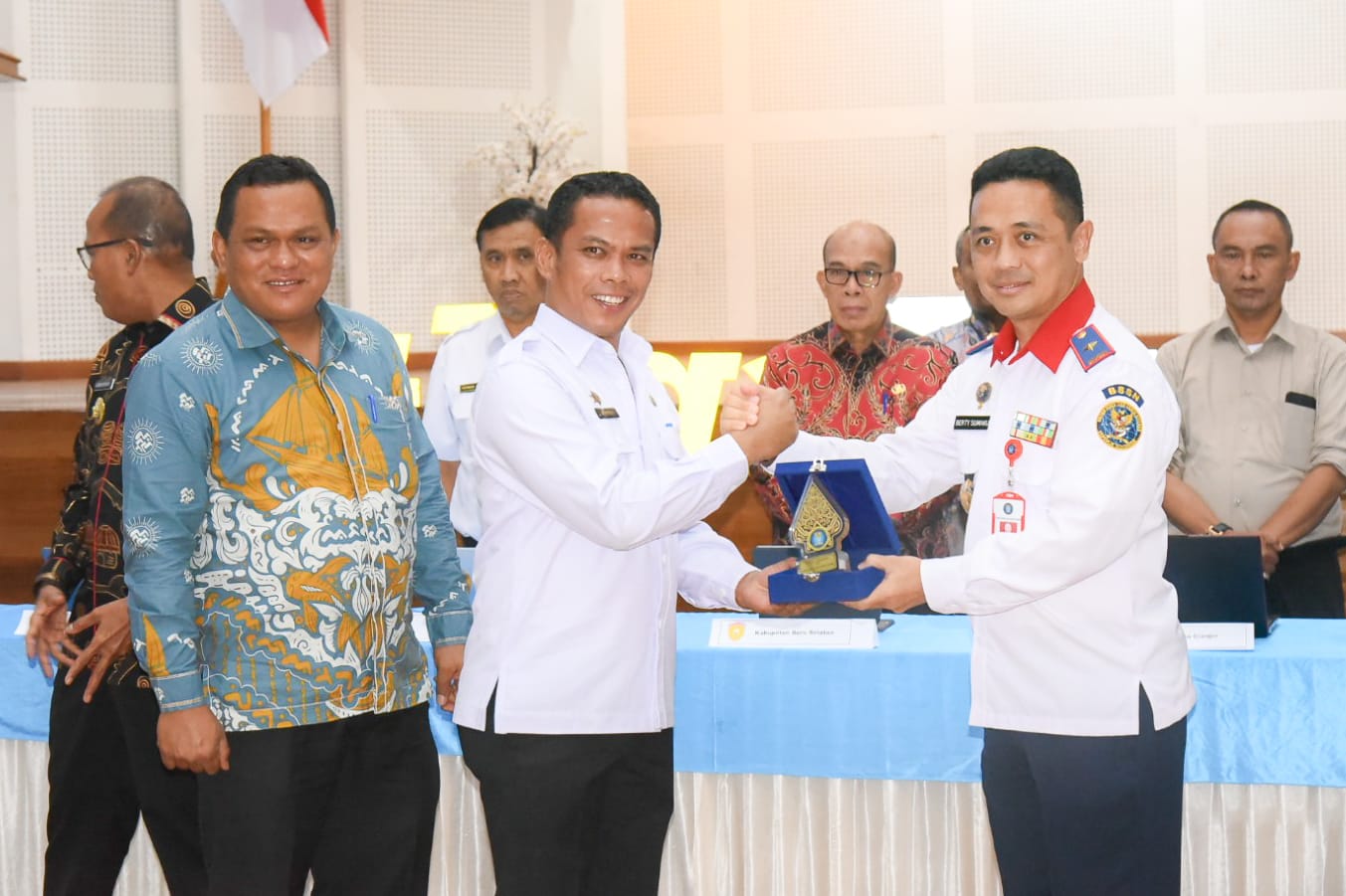 Pemko Pematangsiantar Tanda Tangani Perjanjian Kerjasama antara Pemerintah Daerah dengan Badan Siber dan Sandi Negara RI Pemko Pematangsiantar Tanda Tangani Perjanjian Kerjasama antara Pemerintah Daerah dengan Badan Siber dan Sandi Negara RI