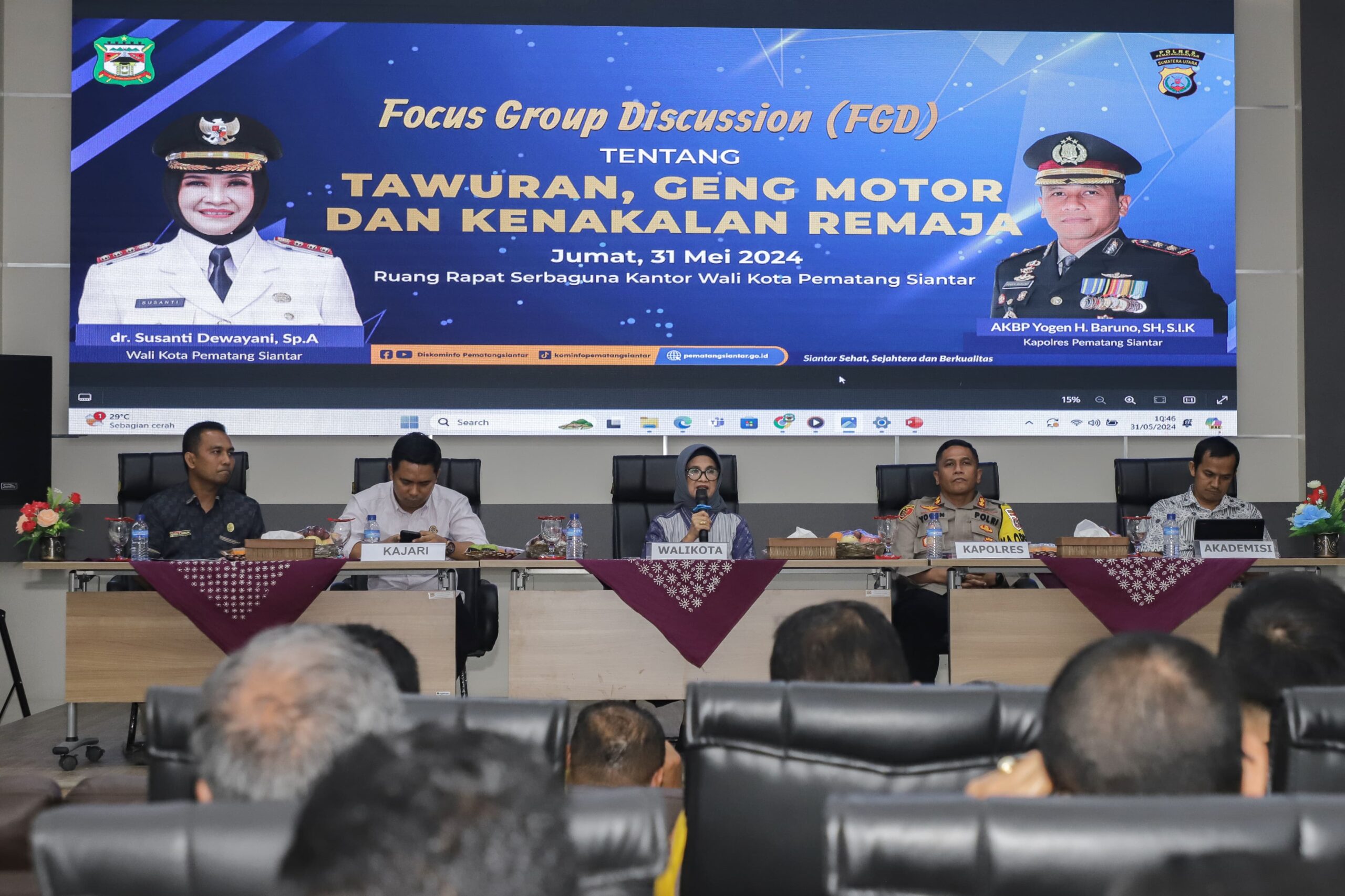 Wali Kota Pematangasintar Ajak Seluruh Elemen Bergandengan Tangan Dan Saling Mendukung Untuk Menekan Kenakalan Remaja Wali Kota Pematangasintar Ajak Seluruh Elemen Bergandengan Tangan Dan Saling Mendukung Untuk Menekan Kenakalan Remaja