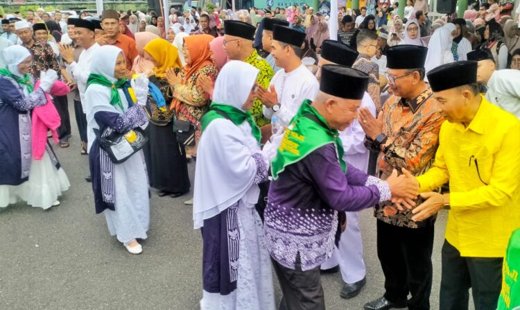 Pemkab Simalungun Berangkatkan 150 Jamaah Calhaj Tahun 2024 Ke Tanah Suci Makkah