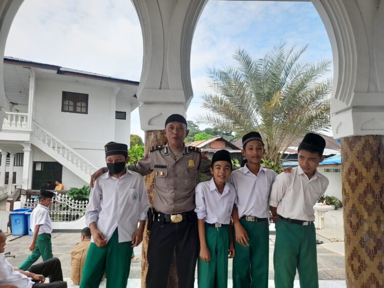 Sambang Kamtibmas Di Mesjid Raya, Polres Pematangsiantar Imbau Jauhi Kenakalan Remaja