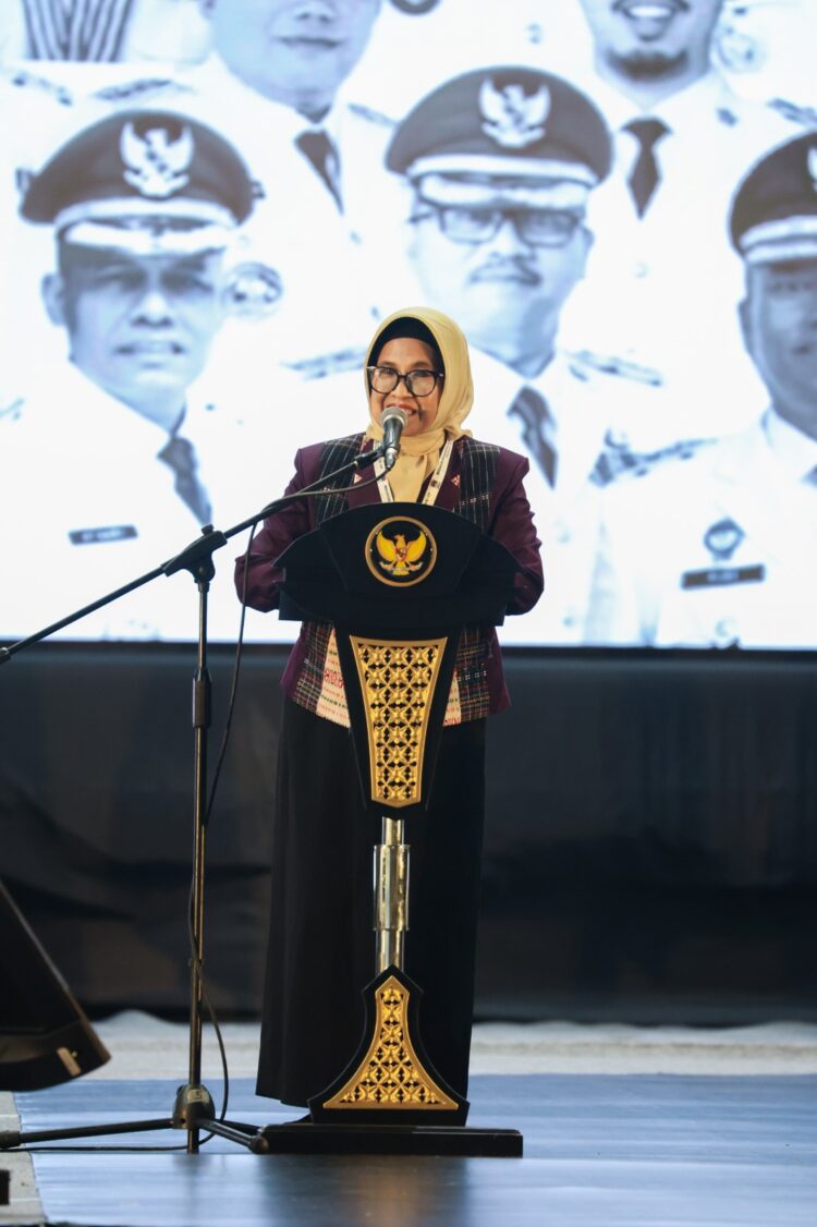 Wali Kota Pematangsiantar Mewakili Komwil 1 APEKSI Menyampaikan Laporan Kerja Dan Rekomendasi di Rakernas APEKSI XVII