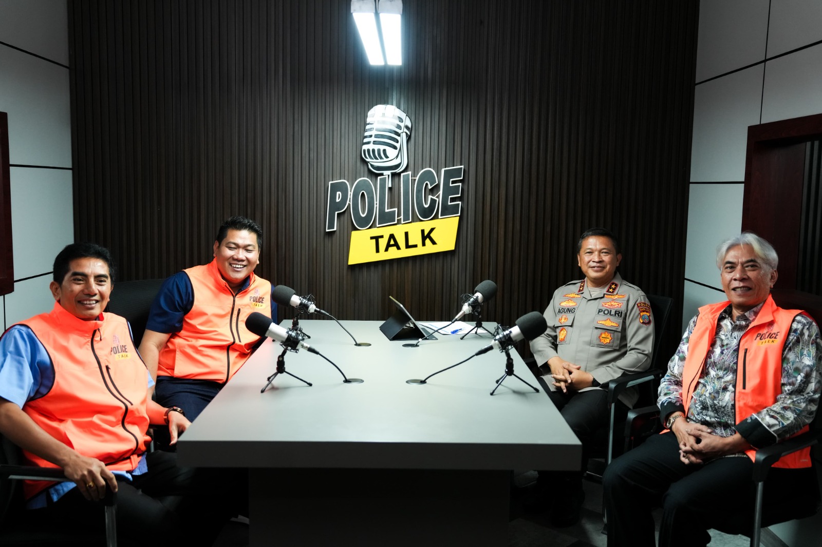 Kapolda Sumut Launching Podcast "Police Talk"
