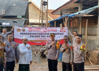 Semangat Hari Bhayangkara Ke 78, Polres Way Kanan Gelar Bansos Pembuatan Sumur Bor di Ponpes Baradatu