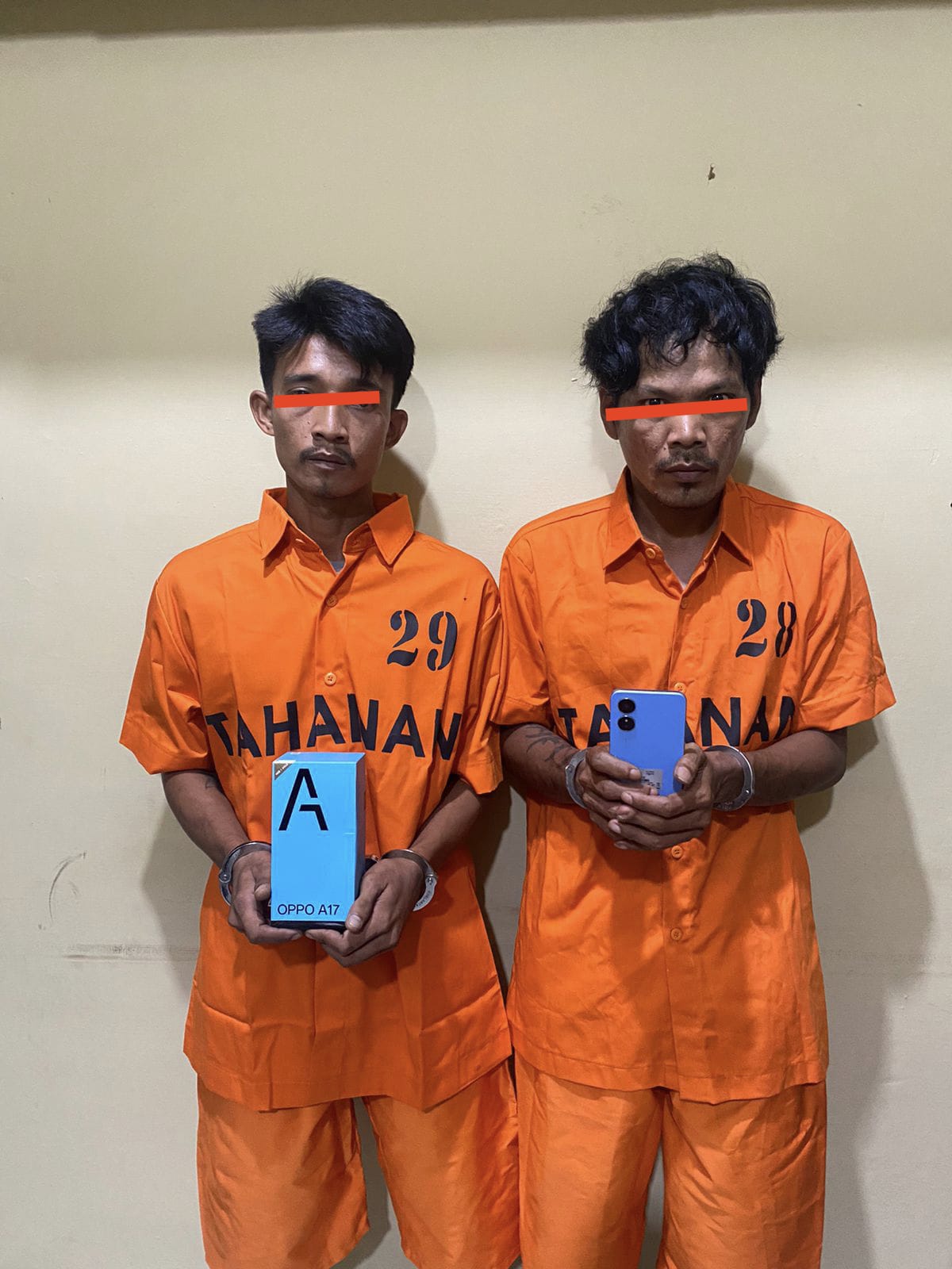 Pencuri HP Berhasil Ditangkap Tim Opsnal Polres Sibolga Dan Polsek Sibolga Sambas