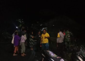 Bhabinkamtibmas Pematang Marihat Cek TKP Seorang Warga Binaan Tertimpa Pohon Besar