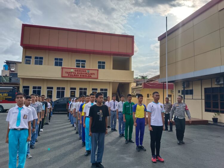 Kapolres Sibolga Buka Pelatihan PKS Tingkat SMA Di Mako Polres Sibolga