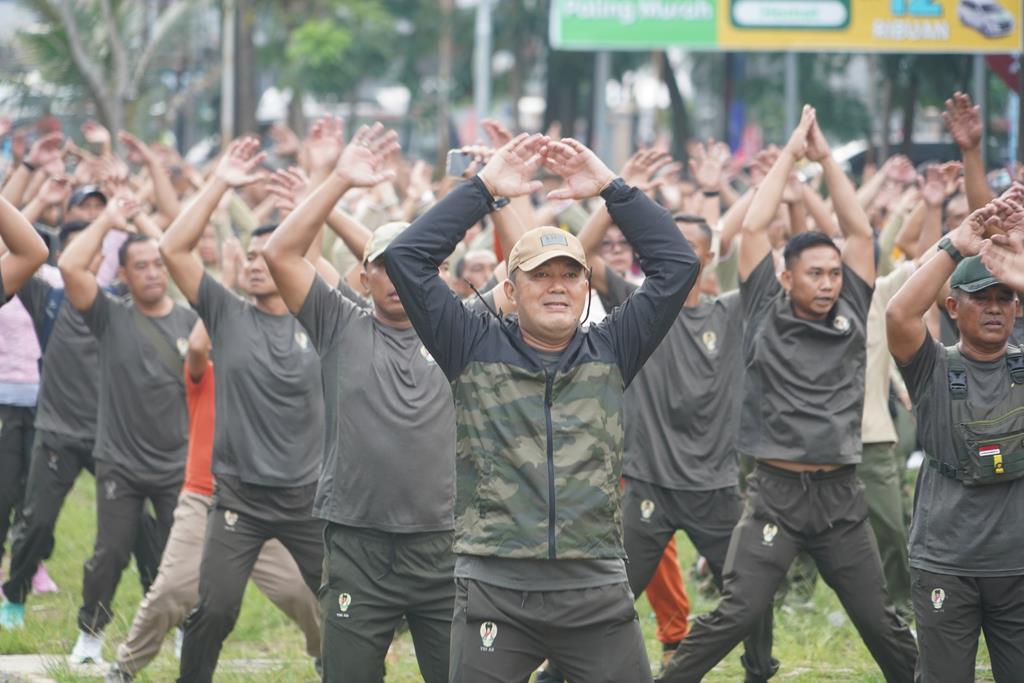Korem 022/PT Gelar Jalan Santai dan Senam Aerobik Memeriahkan HUT Korem 022/PT