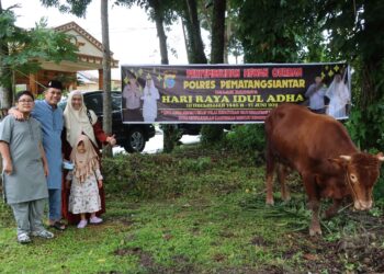 Polres Siantar Sembelih Lima Ekor Sapi Saat Idul Adha 1445 H