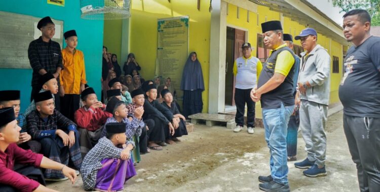 Bupati Simalungun RHS Ajak Santri di Ponpes Sabilussalam Lebih Giat Belajar