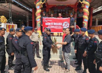 Bakti Religi, Kompi 3 Batalyon B Pelopor Sat Brimob Polda Sumut Pembersihan Rumah Ibadah 