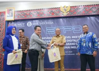 Pj Bupati Tapteng Laksanakan Grand Launching Pembayaran 6 Mata Pajak Secara Digital