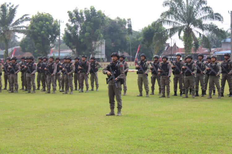 Batalyon B Sat Brimob Polda Sumut Latihan Peningkatan Kemampuan Anti Anarkis Semester I Tahun 2024