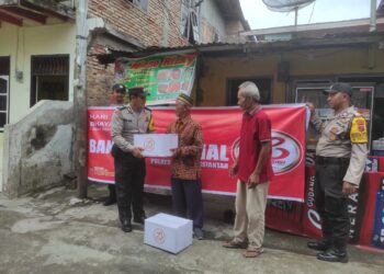 Polsek Siantar Barat Salurkan Bansos Kapolres Pematangsiantar Kepada Masyarakat, Sambut HUT Bhayangkara ke-78