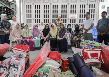 Tiba dari Jakarta, Wali Kota Pematangsiantar Langsung Meninjau Lokasi Kebakaran di Jalan Mojopahit a