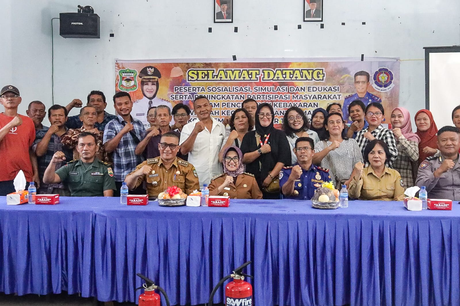 Wali Kota Pematangsiantar Membuka Sosialisasi, Edukasi dan Simulasi  Pencegahan Kebakaran di Kecamatan Siantar Marihat