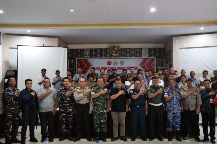 Polres Tapteng Gelar Rakor Terkait Aturan Operasional Kapal Wisata Laut Polres Tapteng Gelar Rakor Terkait Aturan Operasional Kapal Wisata Laut