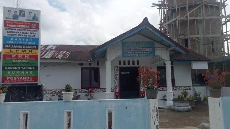 Perangkat Desa Kecamatan Tanah Jawa Keluhkan 3 Bulan Tak Terima Gaji